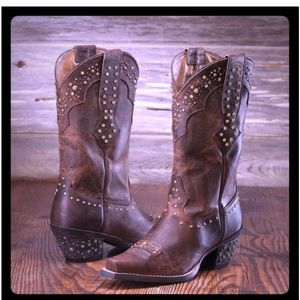 Ariat Rhinestone Cowgirl boots